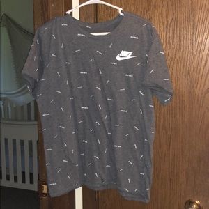 Nike Tee